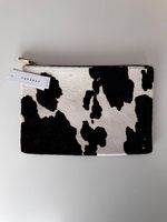 Topshop Clutch in Kuh-Optik