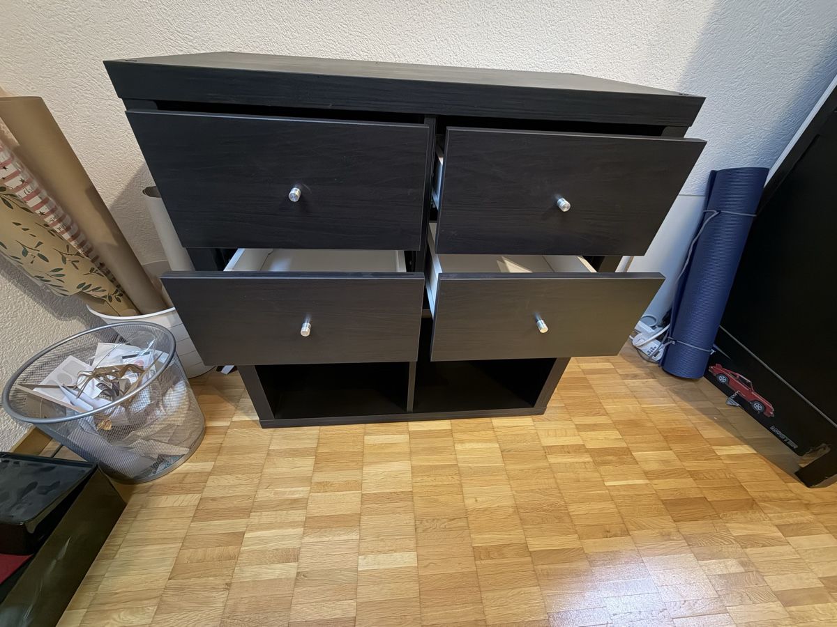 Ikea Étagères: IKEA KALLAX 2x2 Kommode – D'occasion à Esslingen par MaximeNi 3