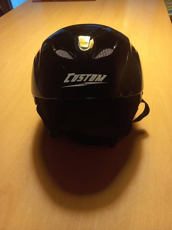 Helme: Skihelm – Gebraucht aus Schüpfheim von hapiwi 2