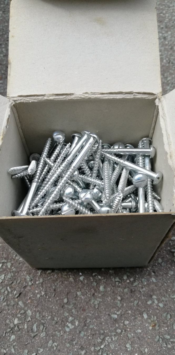 Tutti gli attrezzi: 1 Packung Schrauben Wico 4,5-60 ab 1Fr. – Nuovo (secondo la descrizione) da Thun venduto da Matthias72 1