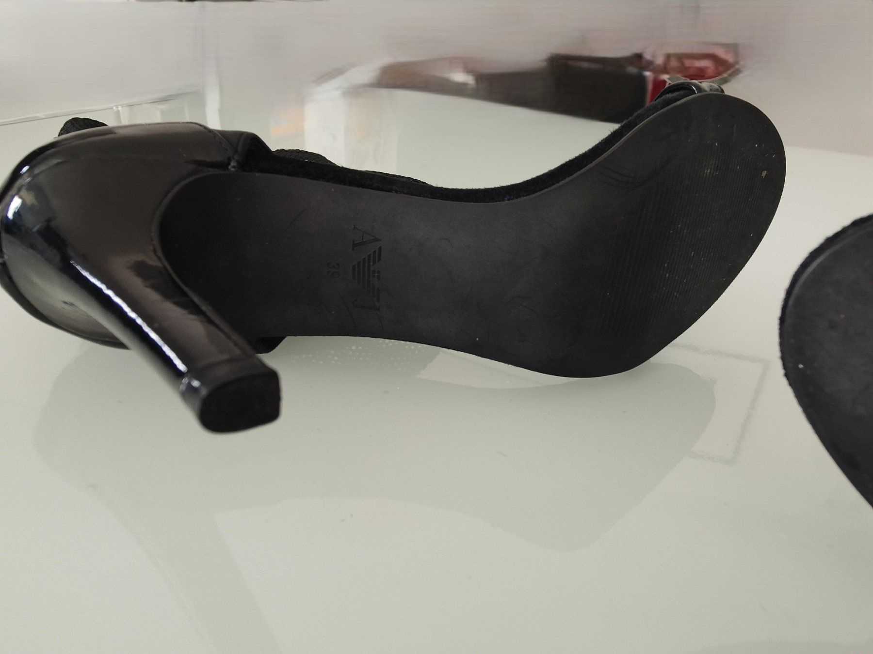 Armani Scarpe da donna: Armani Jeans Sandalen Gr. 39 / 10cm Absatz – Nuovo (secondo la descrizione) da Rancate venduto da Solo_cose_belle 5