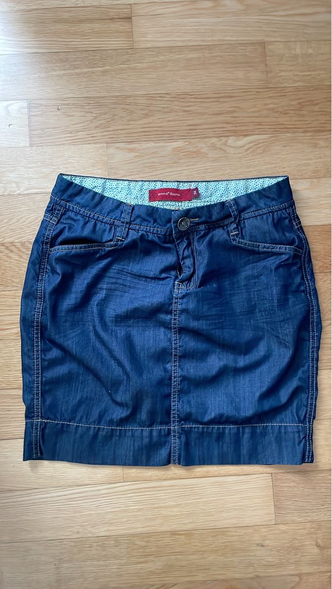 Jupes: Sommerrock Jeans Gr. 34 – D'occasion à Zürich par Sonnenschein_