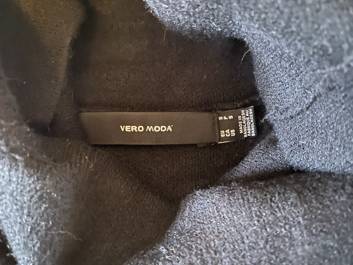 Maglioni & Felpe: Schwarzer Rollkragenpullover von Vero Moda, Gr. S – Nuovo (secondo la descrizione) da Eiken venduto da kona_a 1