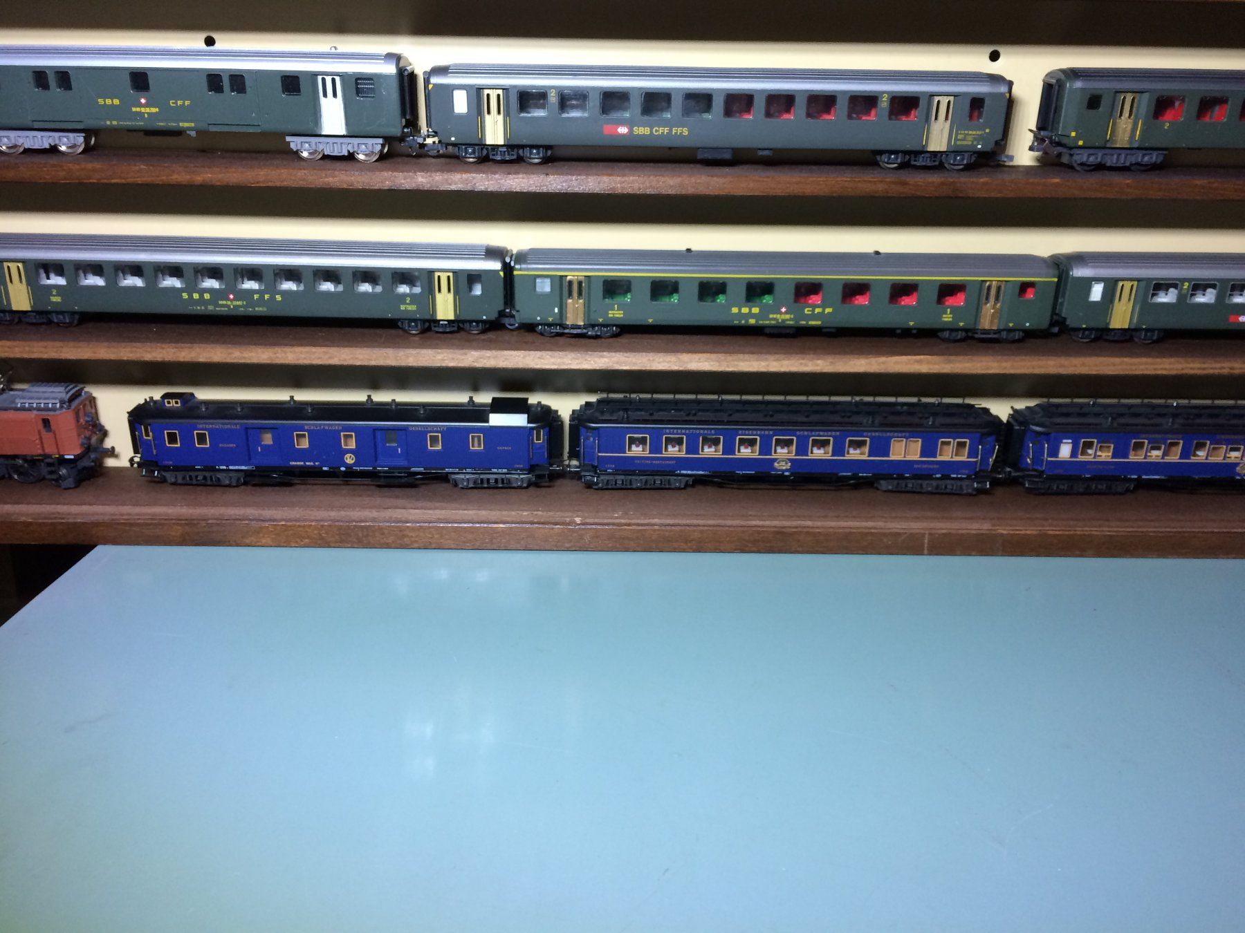Modellini di ferrovie: Lot de 3 compositions miniature de collection, SBB, BD,CIWL – Usato da Vevey venduto da rog_9vvj 1