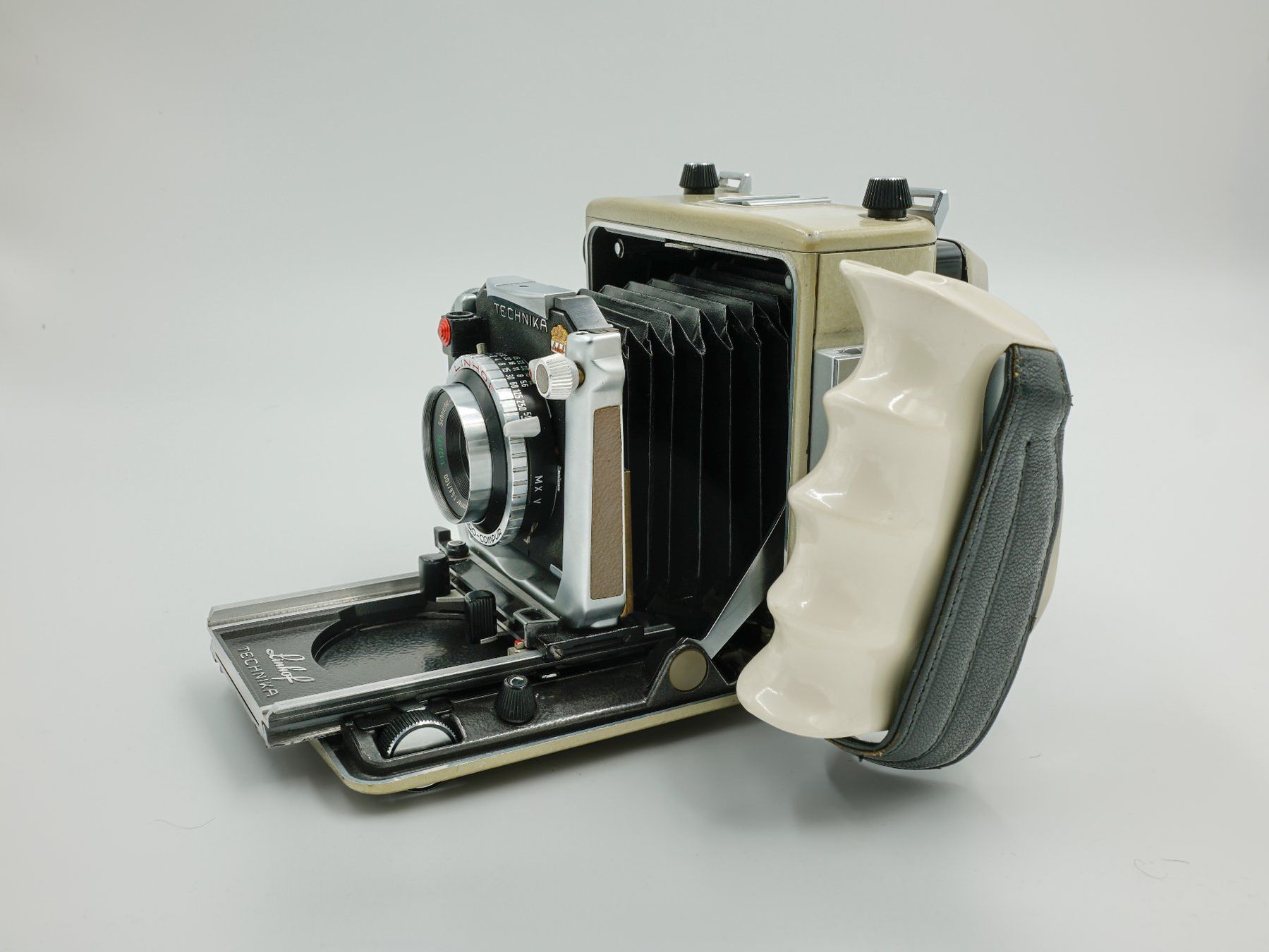 Linhof Fotocamera: LINHOFF Technika 6x7 / Super Rollex 56x72 – Usato da Genève venduto da Biegfield 3