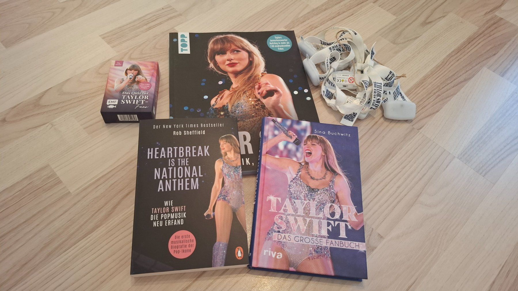 Libri: Taylor Swift Bücher und Quiz – Usato da Schöftland venduto da Bikefarmer