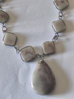 Vintage Steinkette beige