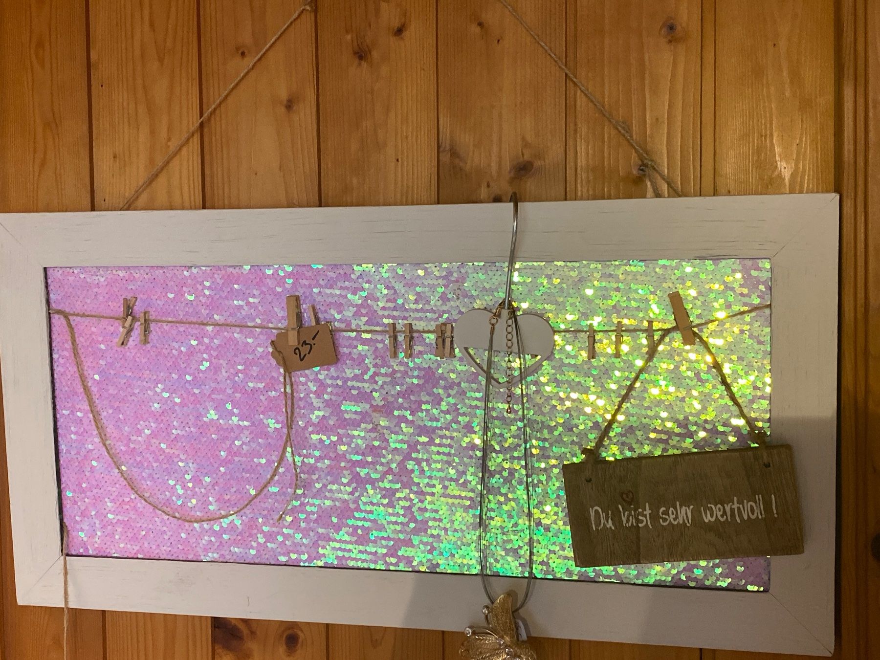 Tutte le decorazioni: PINNWNAD DEKO-MIT PAILETTEN – Nuovo (secondo la descrizione) da Meienried venduto da ManuelaBoutique 5