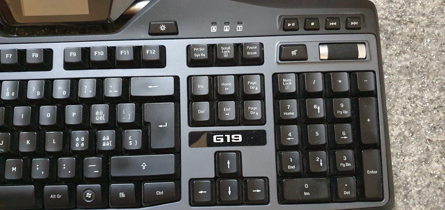 Logitech Tastiere: Logitech G19 Gaming Tastatur gebraucht mit Netzteil – Usato da Biel/Bienne venduto da IT_KinG 2
