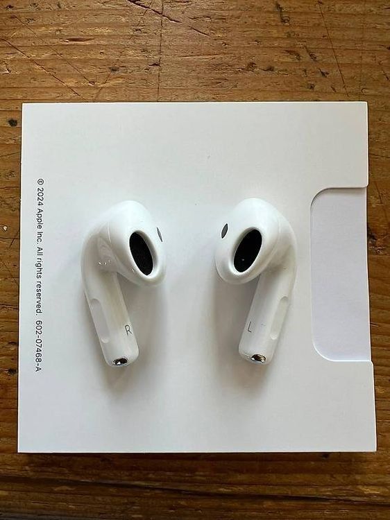 Apple Cuffie: AirPods 4 with active noise cancellation – Nuovo (secondo la descrizione) da Aarburg venduto da saluvava