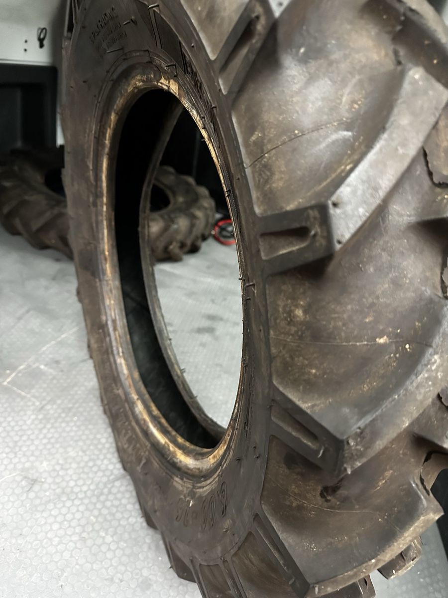 Trattori: Traktor Reifen – Usato da St Gallen venduto da zero025 3