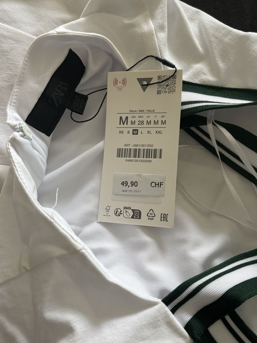 Zara Vestiti: White ZARA Dress Size M with tags – Nuovo (secondo la descrizione) da Zürich venduto da sve_p2cg 2