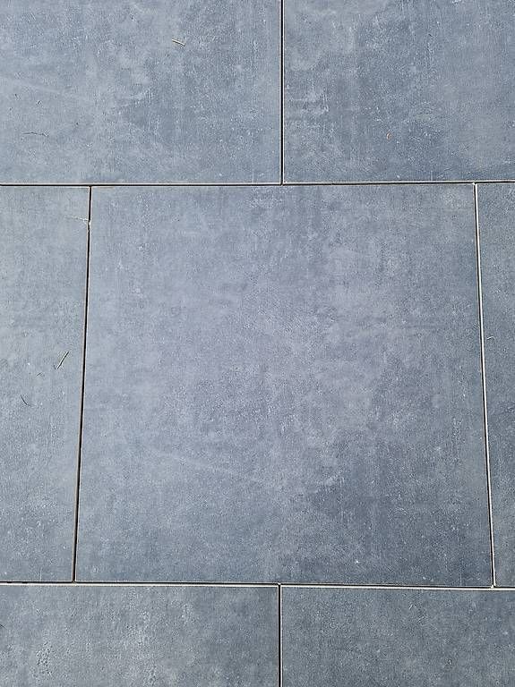 Bodenbeläge: Feinsteinzeug Gartenplatten NEU! 60x60x2 – Gebraucht aus Mümliswil von Sachs623 1