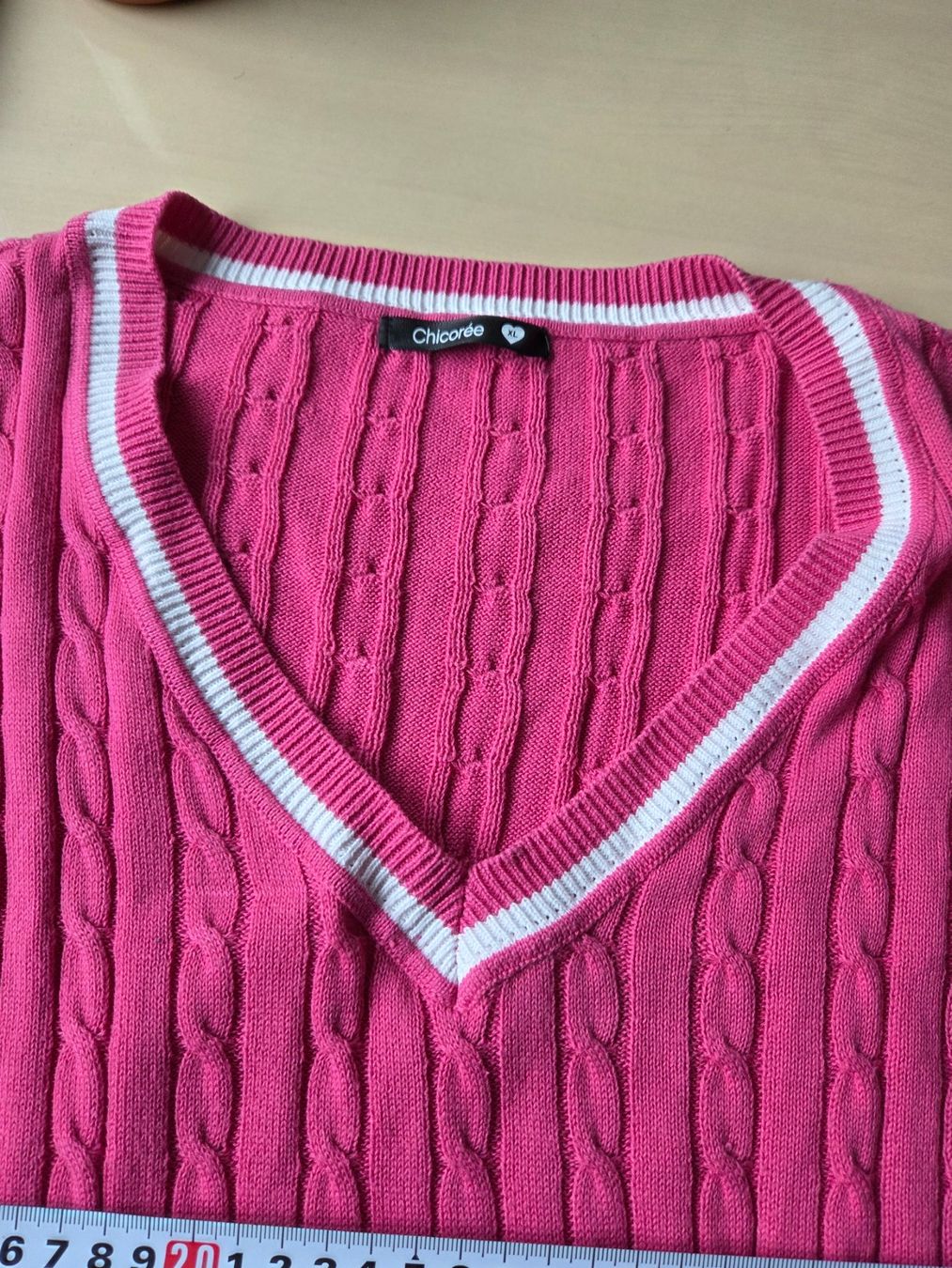 Maglioni & Felpe: rosa, weiss V-Neck Pulli, Baumwollgemisch XL/L – Usato da Liestal venduto da ITOlio