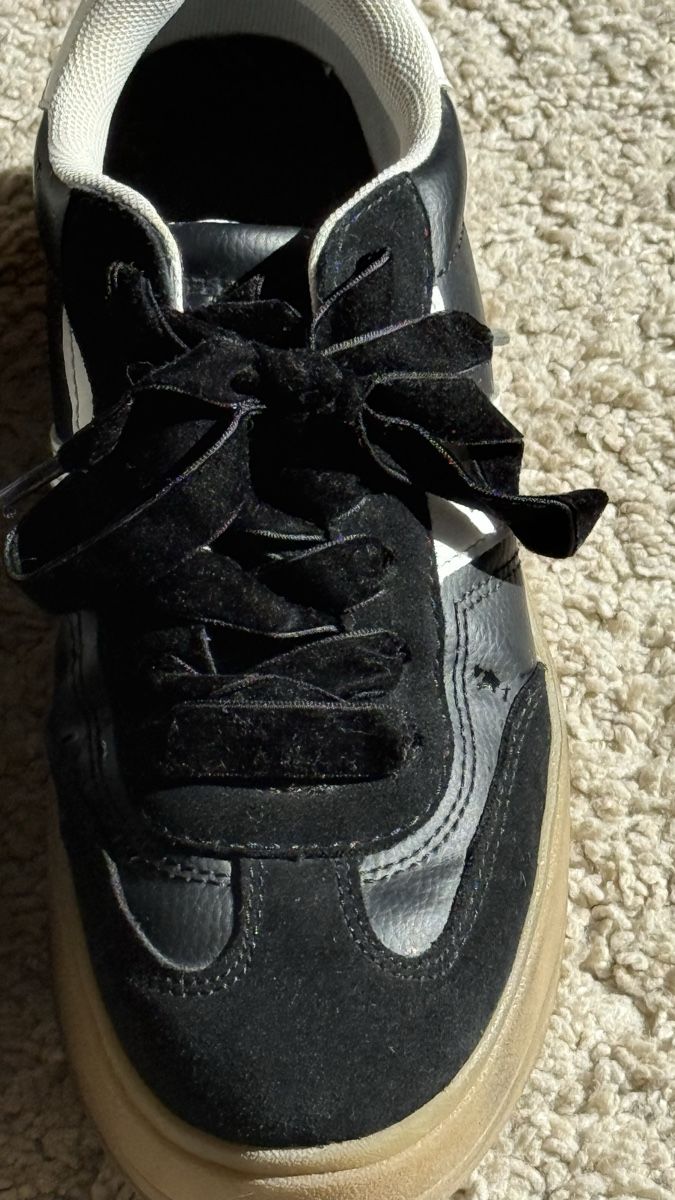 Bershka Scarpe da donna: Bershka Turnschuhe Größe 37. – Usato da Arbon venduto da mau_52qv 1