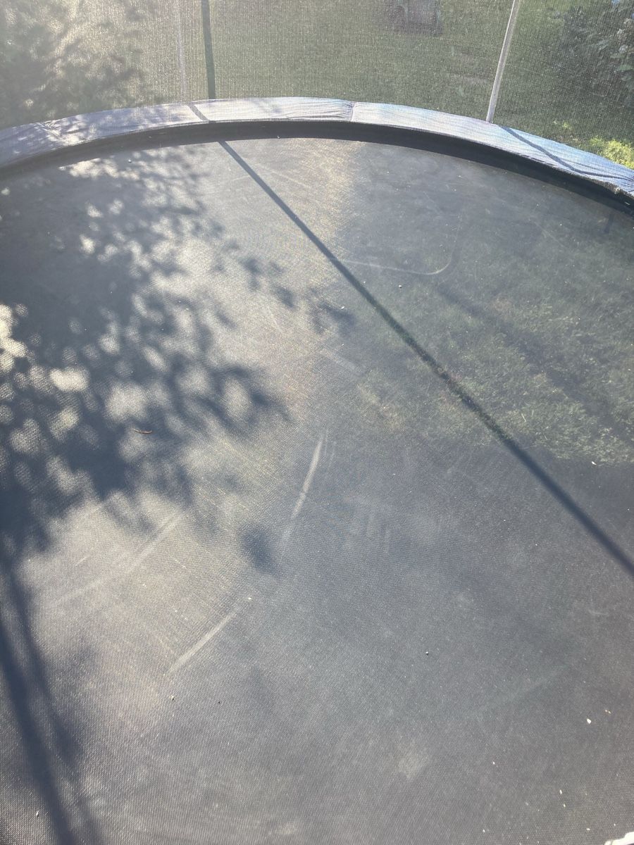 Trampoline: 240cm trampoline – Gebraucht aus Birmensdorf ZH von Antropovland 1