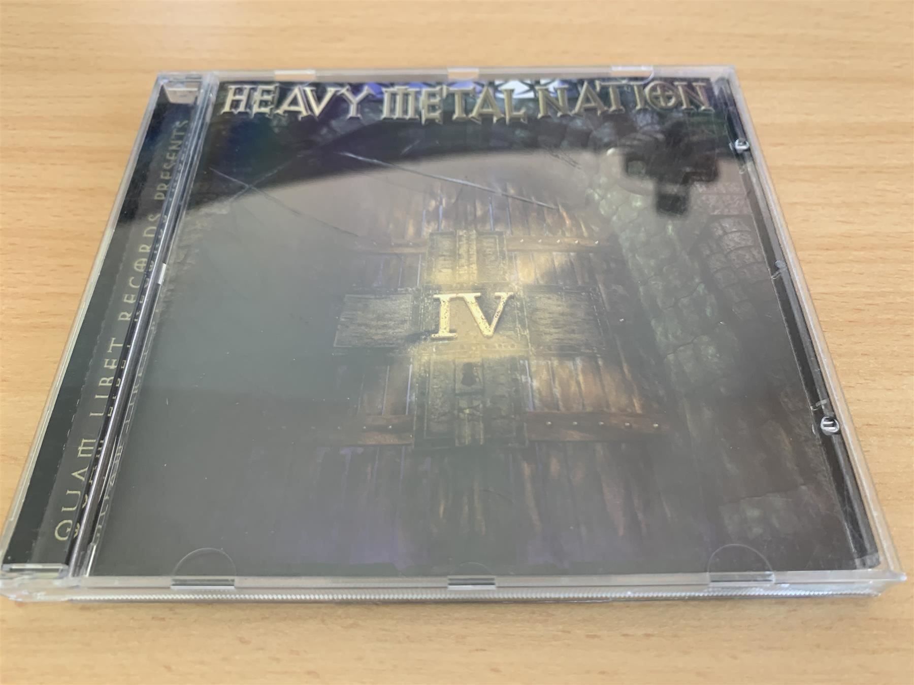 CD: Heavy Metal Nation IV – Usato da Rikon im Tösstal venduto da Alpenmutz