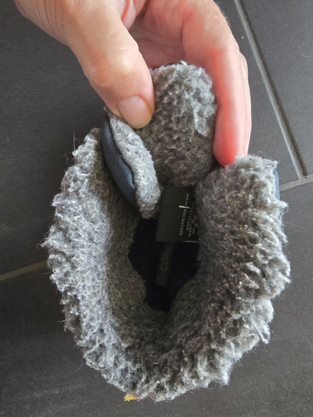 Scarpe per ragazzi: Winterschuhe gr.31 – Usato da Unterentfelden venduto da Panda-87 5