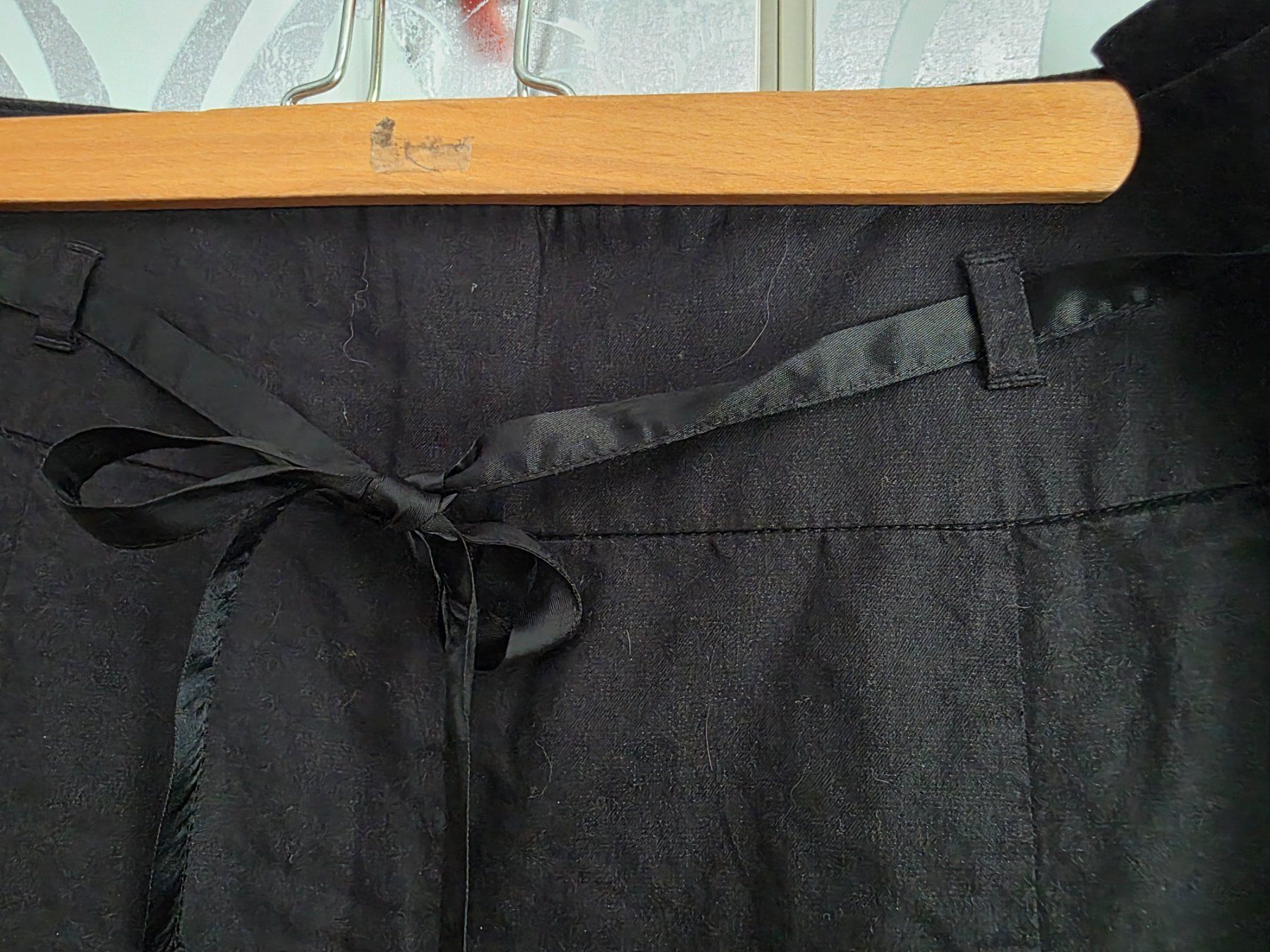 H&M Gonne: Schwarzer, klassischer Rock Gr40 – Usato da Thalheim venduto da silvara01 1