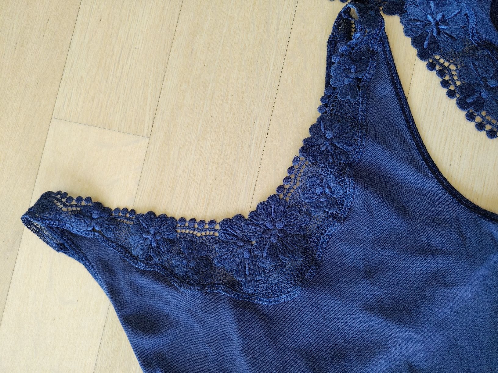 Hanro Altra biancheria intima: HANRO Underwear Lace Set Size XS – Usato da Buchrain venduto da QueenyHE51 2