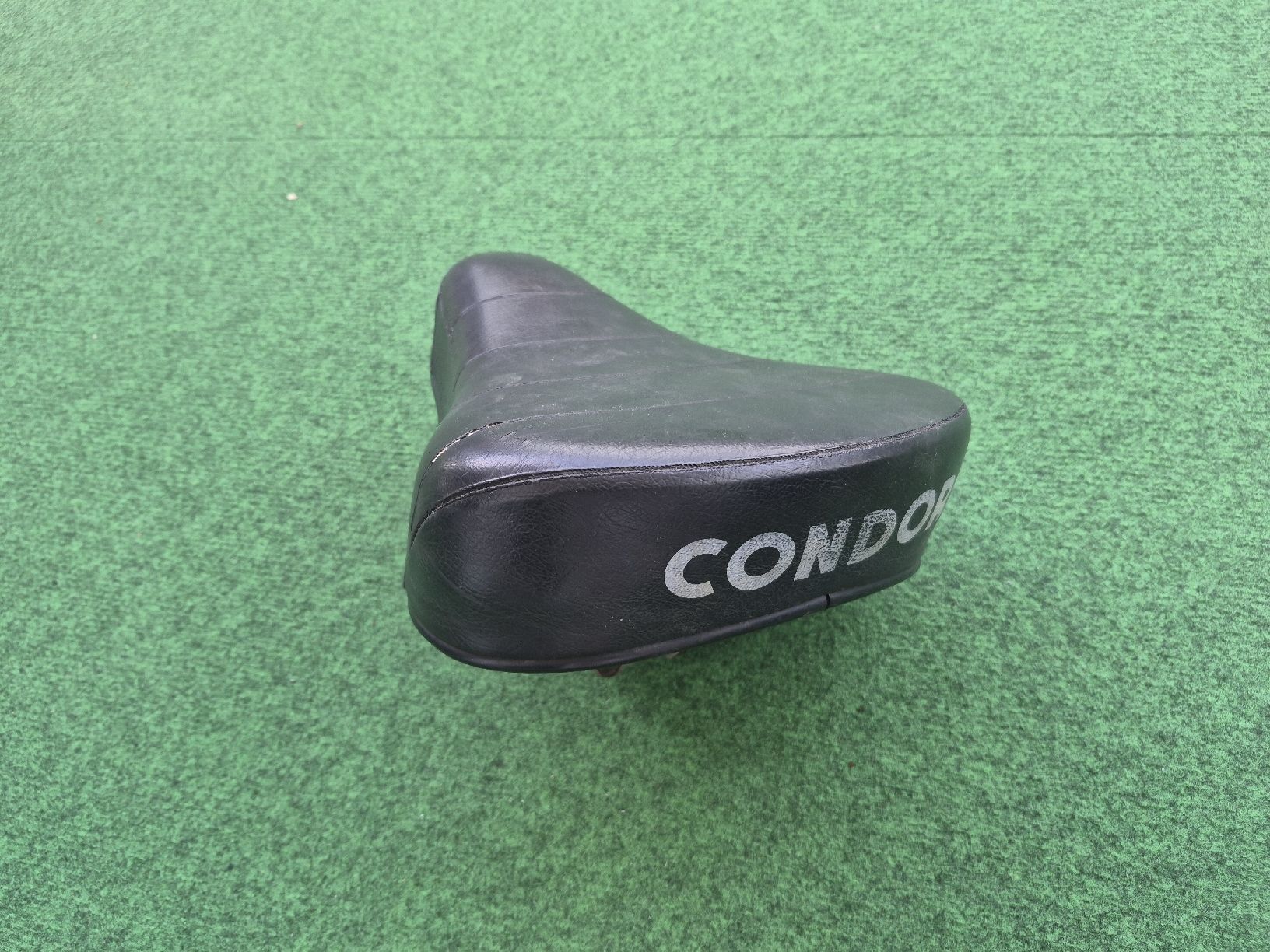 Condor Parti ricambio per ciclomotori: Puch (Maxi) Condor Sattel – Usato da Belp venduto da intru