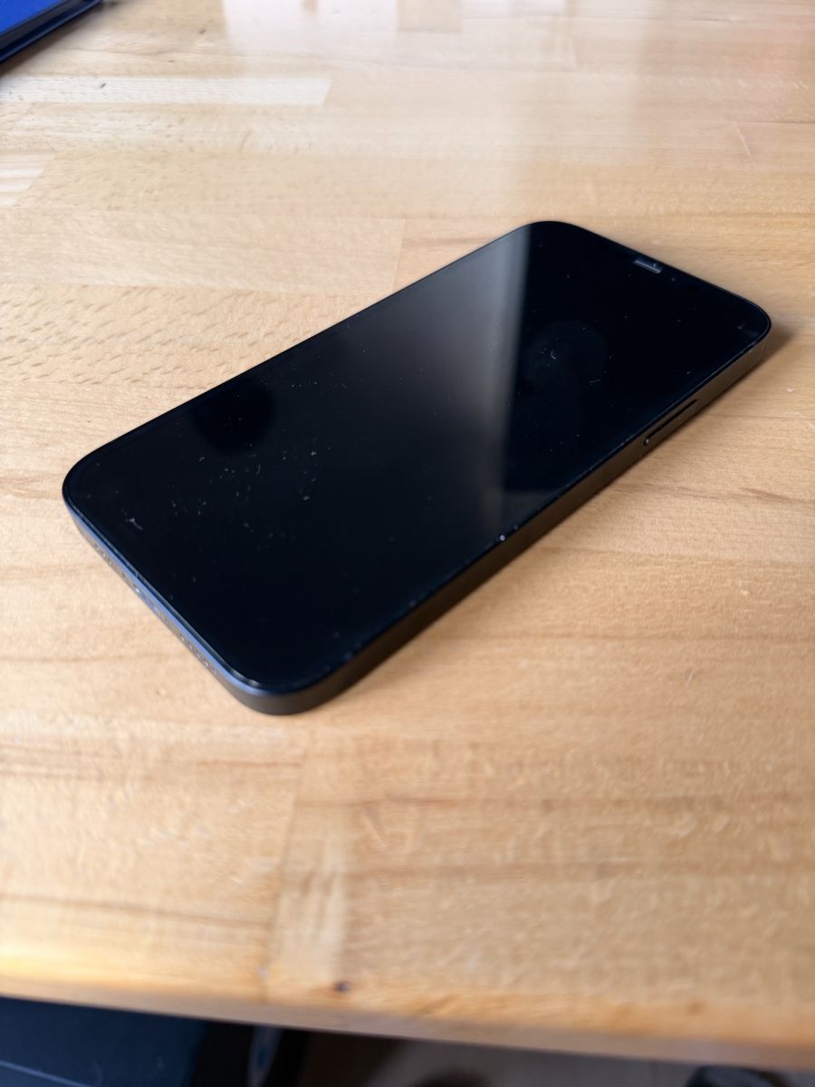 Apple Telefoni cellulari / Smartphones: iPhone 12 128GB Schwarz – Usato da Zürich venduto da toe_7gmv 6