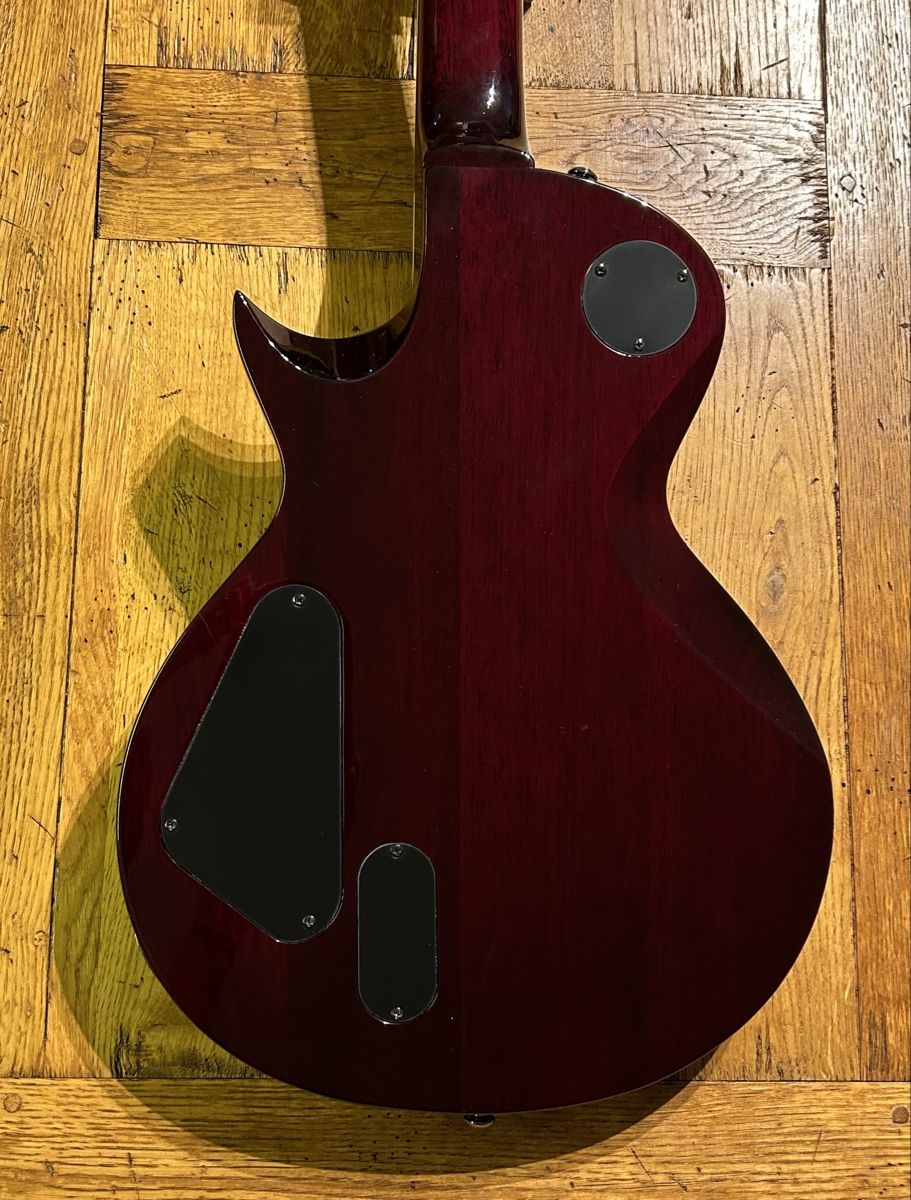 Esp Strumenti musicali: ESP Ltd EC 1000 Electric Guitar EMG – Usato da Bergdietikon venduto da SoundFactory 1