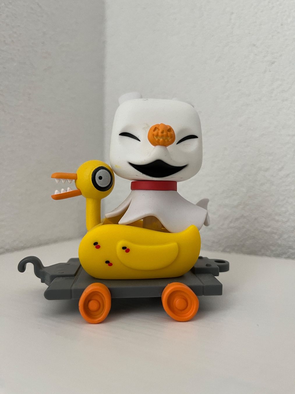 Funko Statuette: Funko Pop! Zero in Duck Cart - Nightmare Before Xmas – Usato da Sierre venduto da black.box