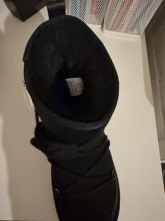 Scarpe da donna: Winterboots Grösse 37 schwarz – Usato da Pratteln venduto da melanievik 2