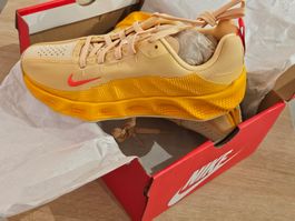 Nike Ava Rover Sneaker – EU 38 – Neu mit Box