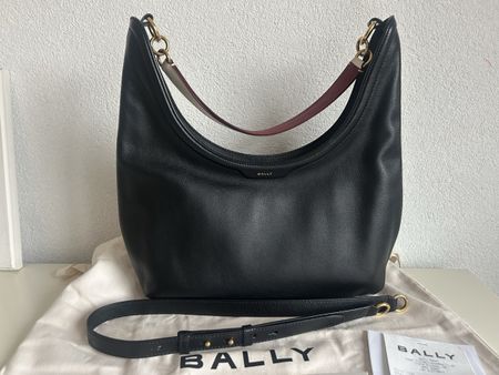 BALLY CODE HOBO black Size 1, wenig getragen