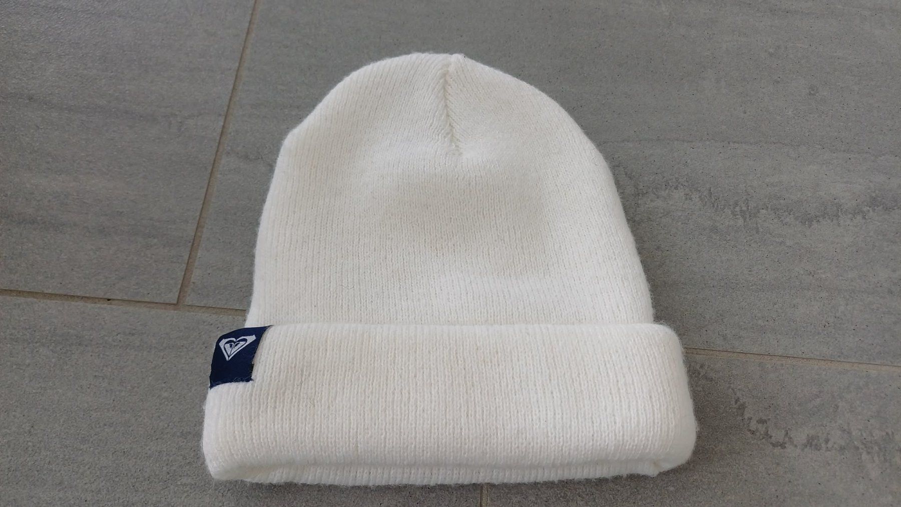 Roxy Chapeaux, bonnets & casquettes: Roxy – D'occasion à Müntschemier par Kinako 1