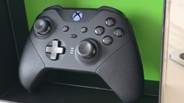 Xbox Elite Series 2/Top Zustand