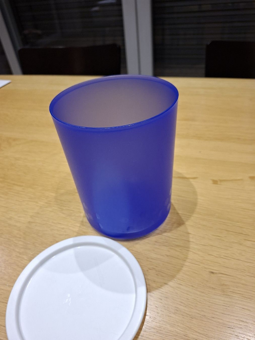 Tupperware Contenitori & Simili: Tupperware Behälter 2 Liter  – Usato da Kappel SO venduto da Alaska1313 1