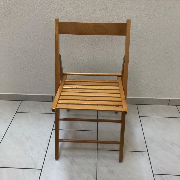 2 Holzklappstühle von IKEA Kaufen auf Ricardo