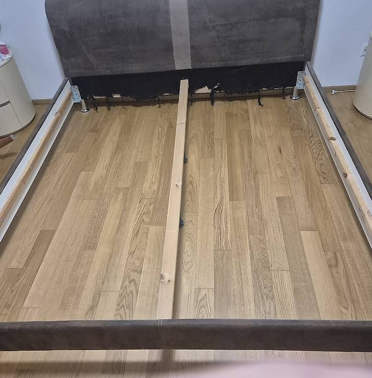Betten: Letto gratis – Gebraucht aus Bellinzona von pol_8nkm