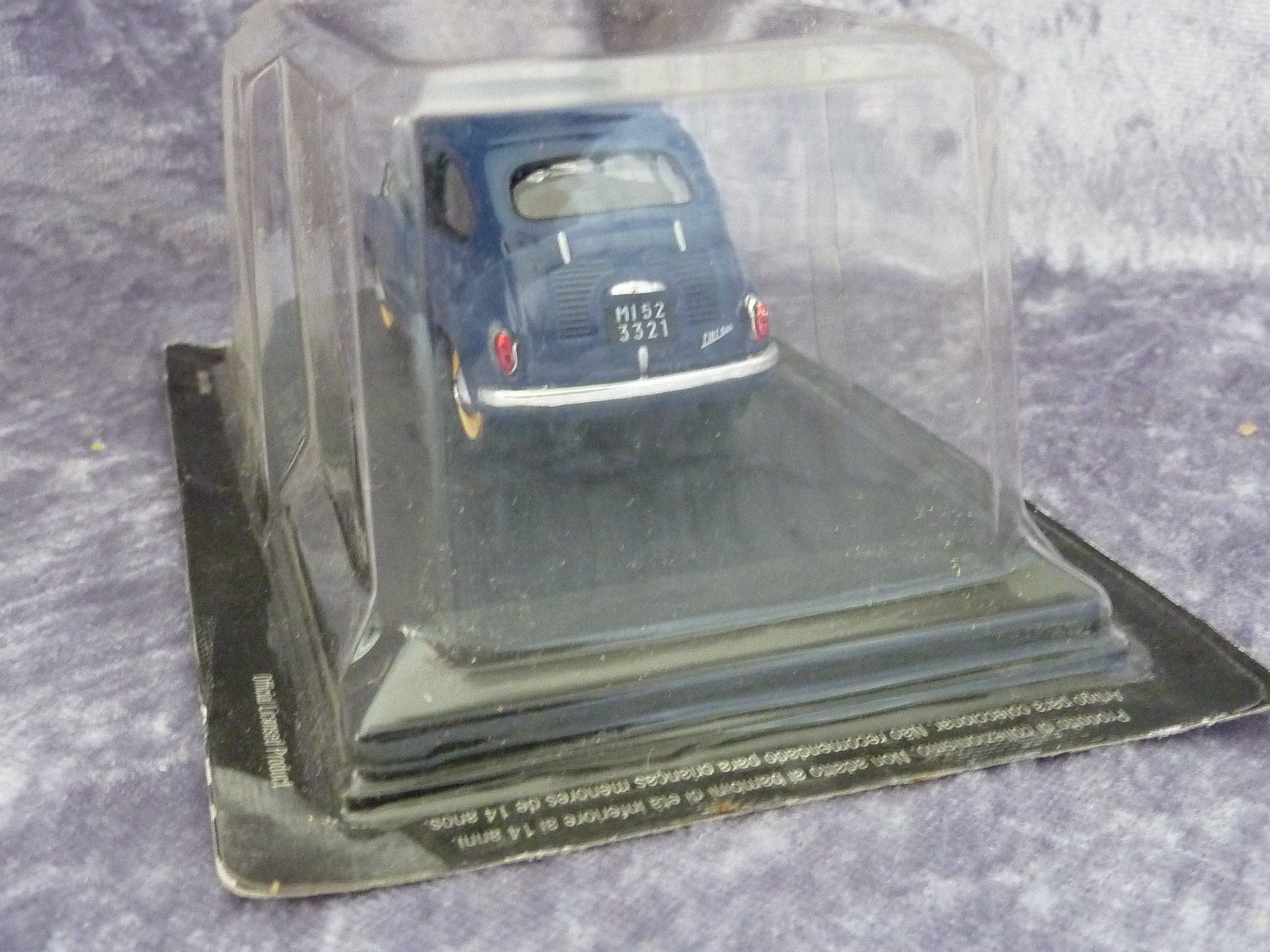 Fiat Modellini d'auto: Fiat 600 1957  1:43 – Nuovo e nell'imballaggio originale da Dürrenäsch venduto da modellautos4you 1
