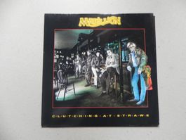 LP prog. Rock Band Marillion 1987 Clutching at Straws