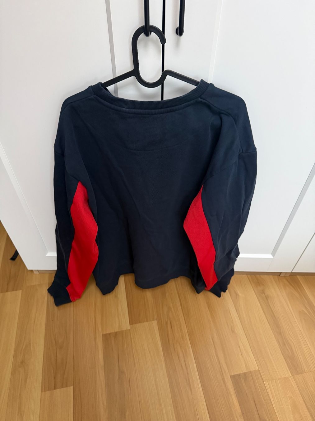 Maglioni & Felpe: Pullover von Kani – Usato da Steinhausen venduto da OliverZG 2