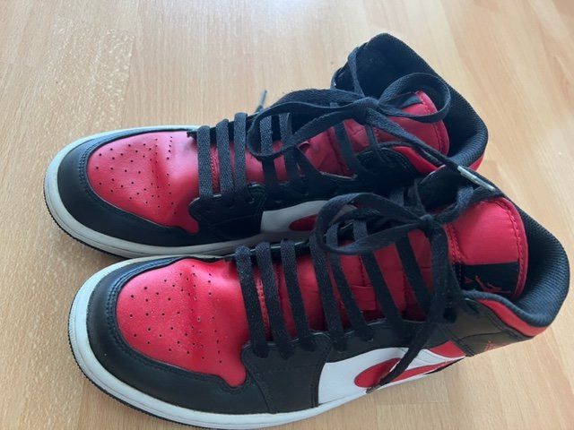 Jordan Scarpe per ragazzi: air jordan 1 MD 27 cm Gr.42.5 – Usato da Wabern venduto da adamovski 3