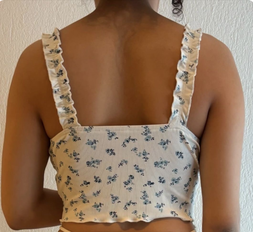 Top: Top d’été à fleurs – Nuovo (secondo la descrizione) da Attalens venduto da bazar_de_giada 1