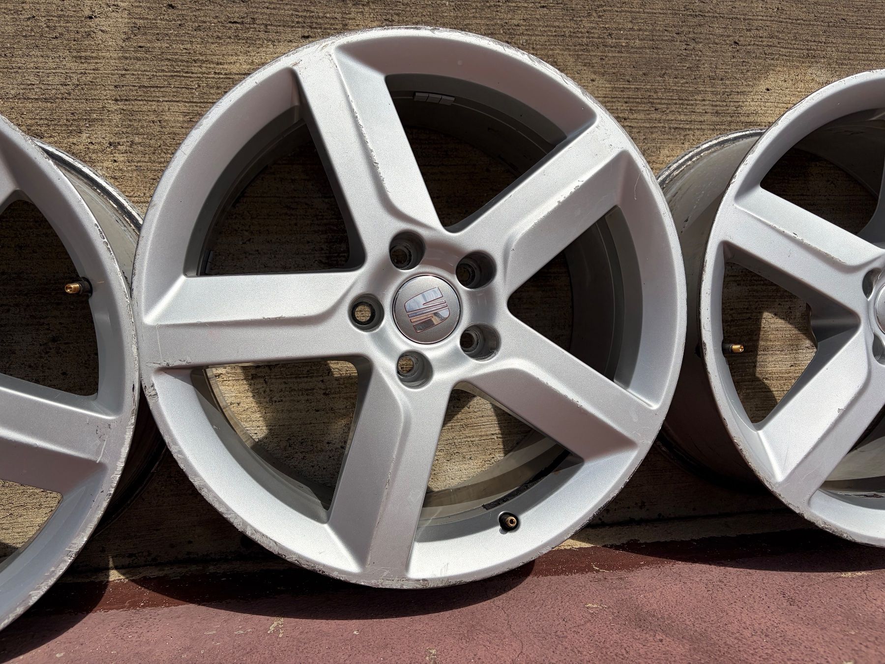 Seat Cerchioni: Alufelgen zu Seat Exeo oder anderen Seat Modellen – Usato da Konolfingen venduto da borkenkaefer91 2