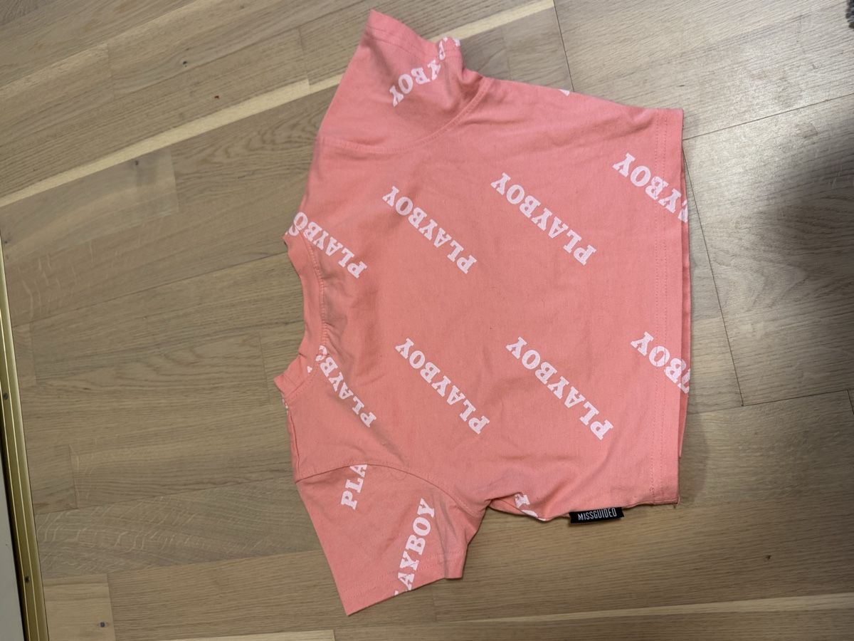 Top: Playboy Croptop 34 – Nuovo (secondo la descrizione) da Malans GR venduto da mino_13 1