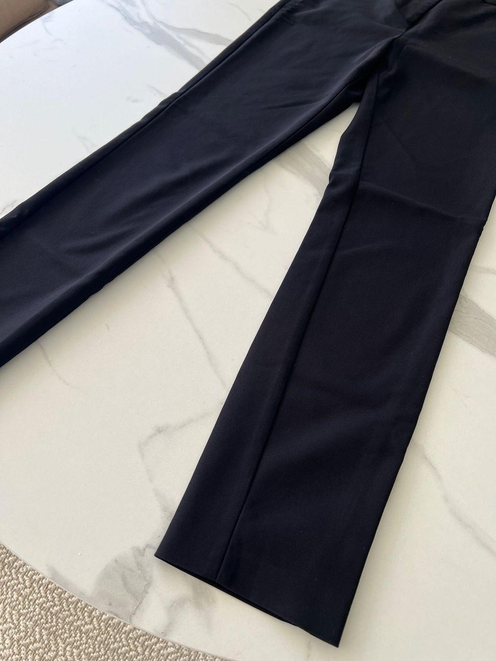 Zara Hosen: Schwarze Hose Zara Basic Collection 36 Small – Gebraucht aus Ebmatingen von Charliz 2