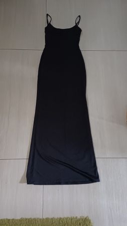 Robe noire Bershka