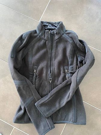 Jet Set Fleece Jacke Size O neuwertig