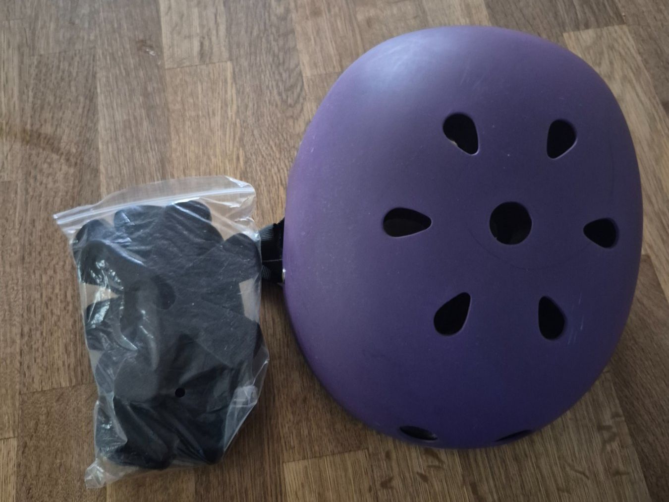 Caschi: Skatehelm Kinder L/XL 52-57cm – Usato da Samstagern venduto da 79mace21
