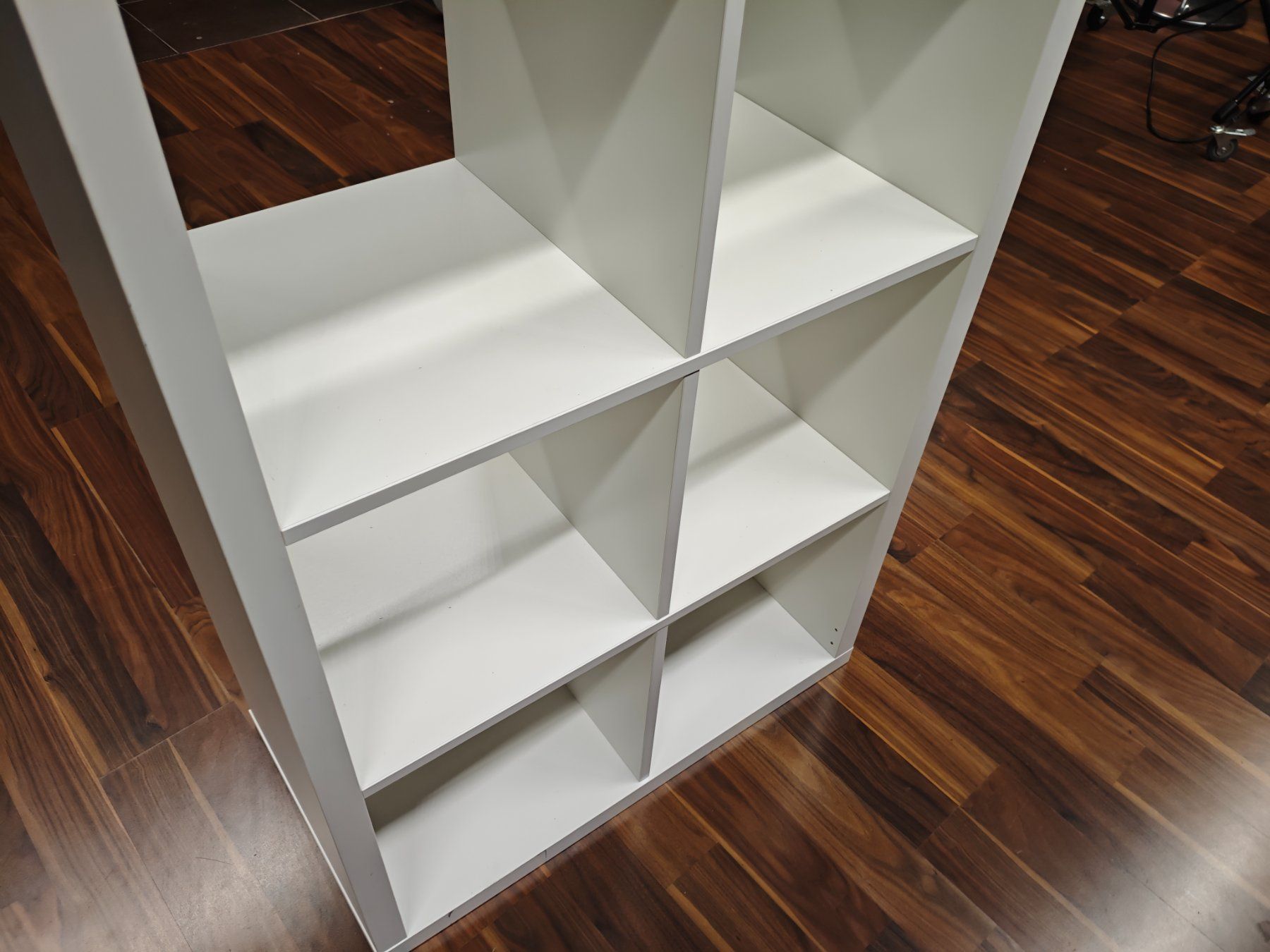 Ikea Étagères: Regal IKEA Kallax weiss 8 Fächer – D'occasion à Dübendorf par tho_v2cs 4
