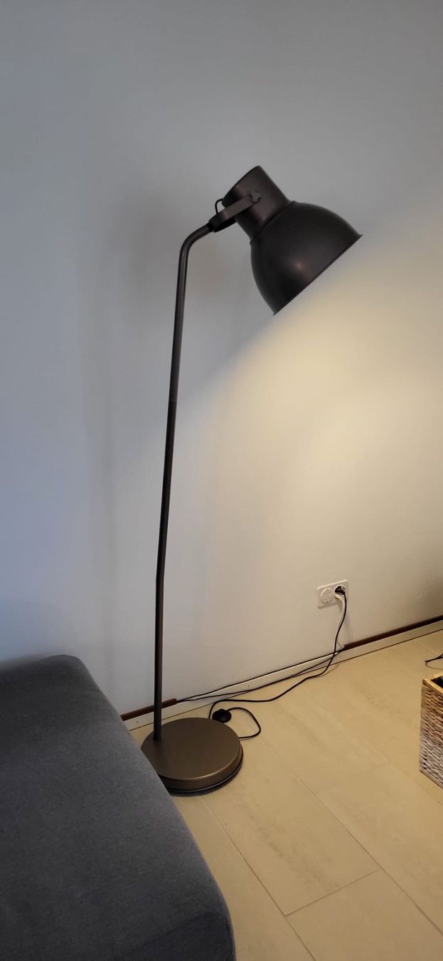 Ikea Lampen: Stehlampe – Gebraucht aus Zürich von maliquila