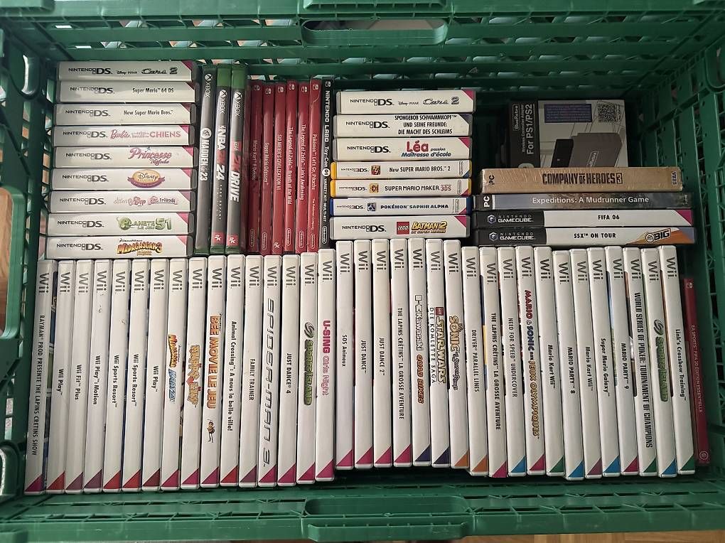 Tous les DVDs: Vente live enchère  – D'occasion à Epalinges par mat_c6t9 2